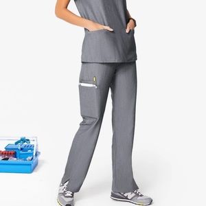 Figs Kade Cargo *HEMMED*